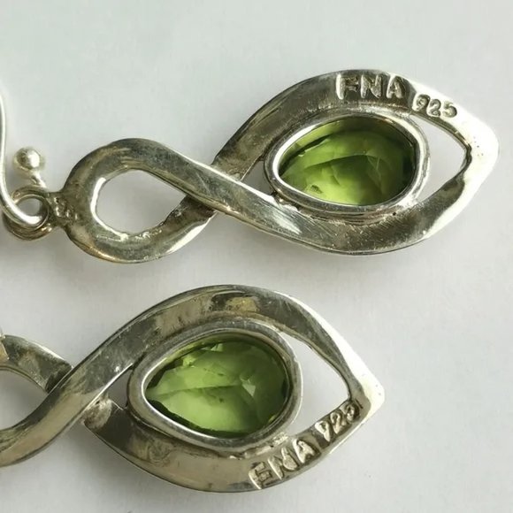 Peridot dangle earrings in Sterling Silver 🆕 - Picture 3 of 5